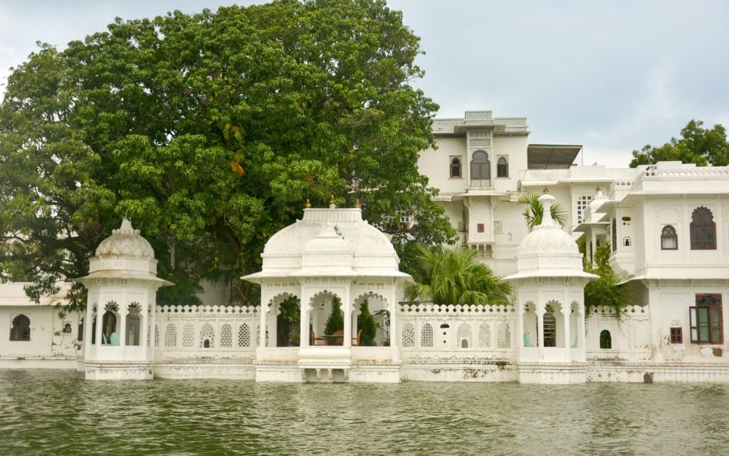 Tourist Places in Udaipur